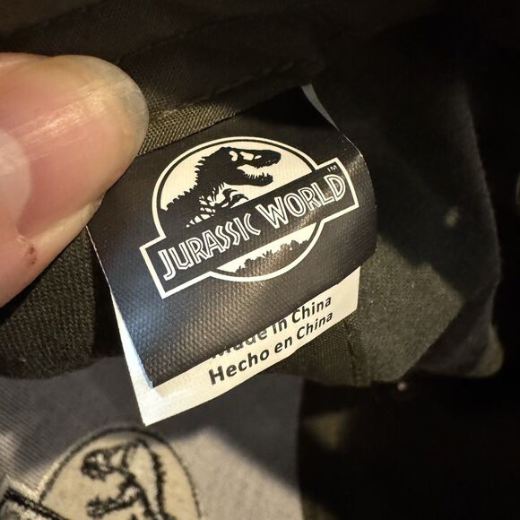 Jurassic World Logo Hat Cap Youth Boys Gray SnapBack Adjustable Dinosaurs Park - Picture 7 of 8